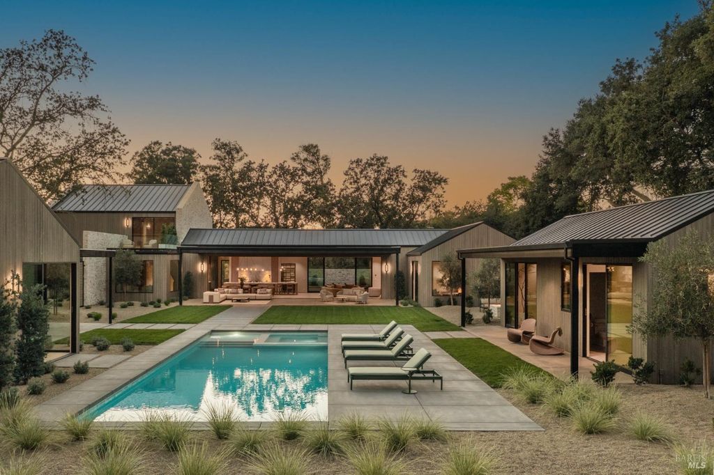 1438 Ridge Valley Rd, Sonoma, CA 95476