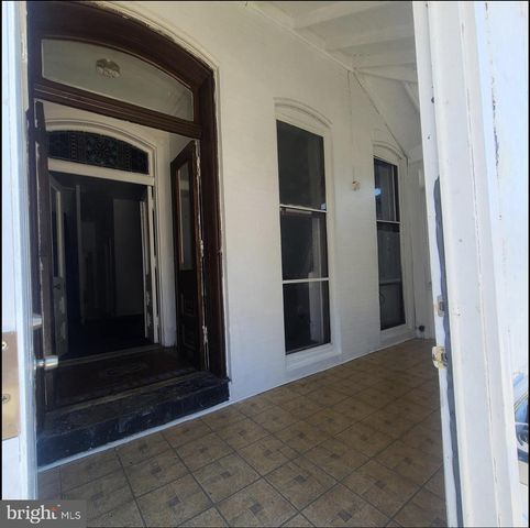 433 N 33RD ST, Philadelphia, PA 19104