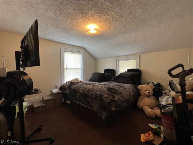 1891 E 33rd Street, Lorain, OH 44055