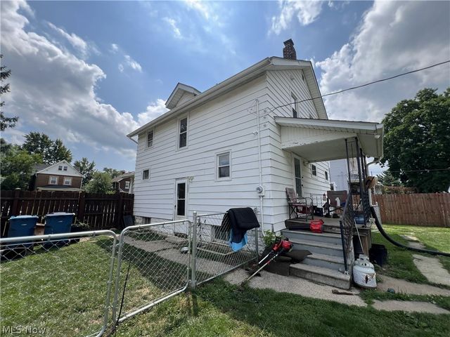 1891 E 33rd Street, Lorain, OH 44055