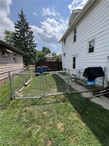 1891 E 33rd Street, Lorain, OH 44055