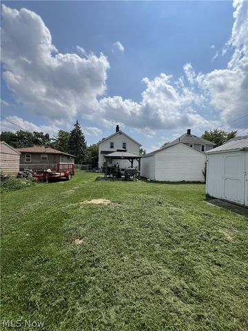 1891 E 33rd Street, Lorain, OH 44055