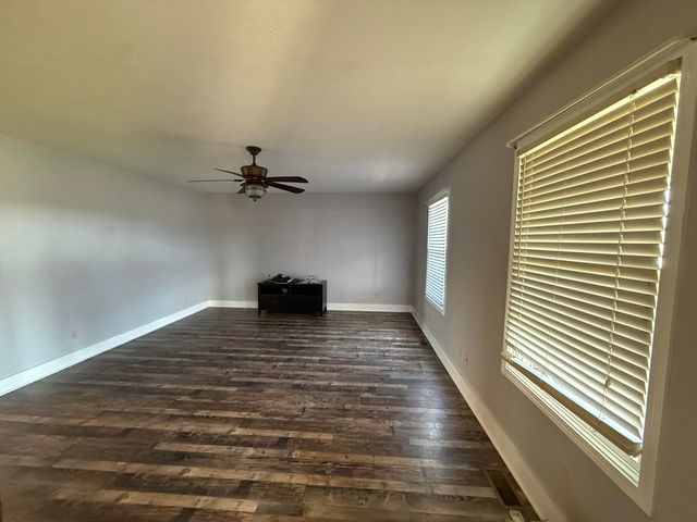 123 Dreyfus Road, Berea, KY 40403