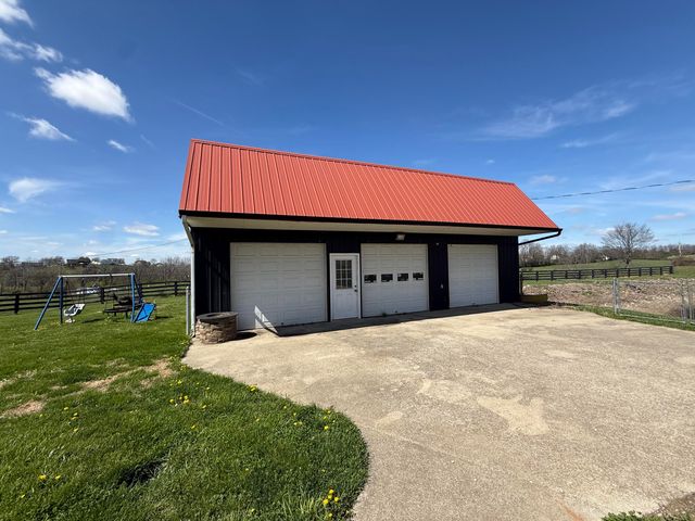 123 Dreyfus Road, Berea, KY 40403