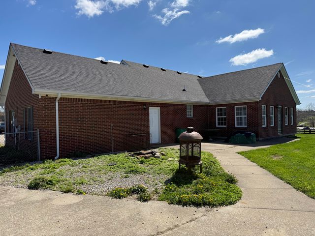 123 Dreyfus Road, Berea, KY 40403