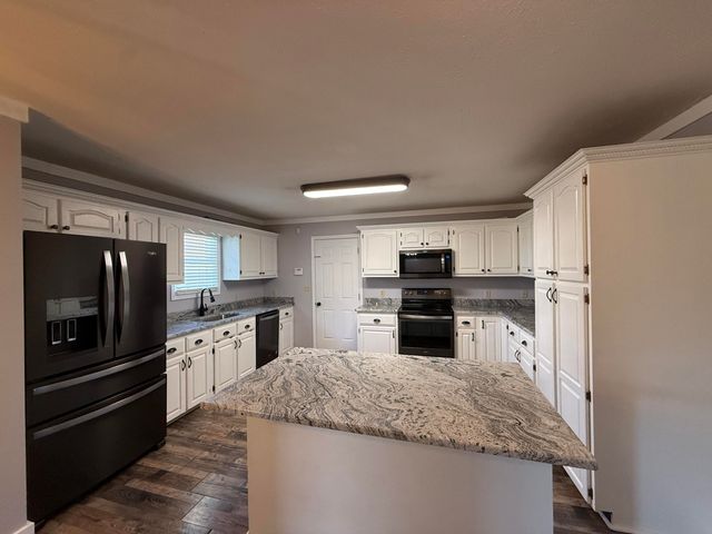 123 Dreyfus Road, Berea, KY 40403