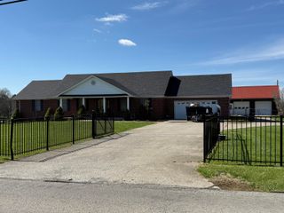 123 Dreyfus Road, Berea, KY 40403