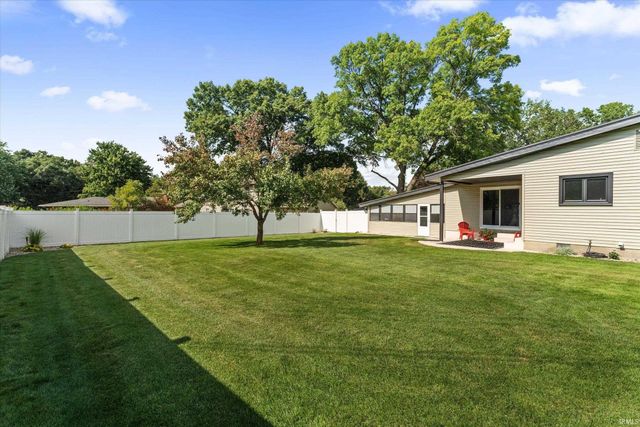 53105 Osage Drive, South Bend, IN 46637