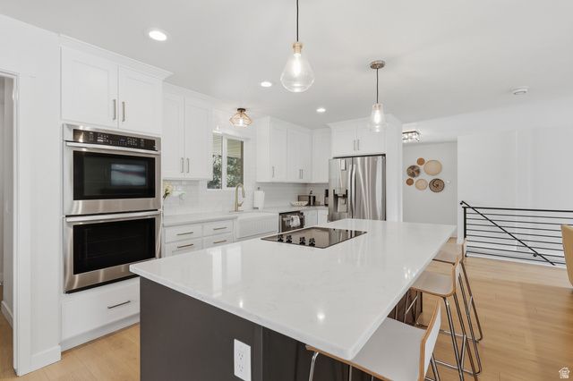 2508 E ROBIDOUX RD, Sandy, UT 84093