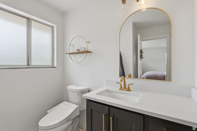 2508 E ROBIDOUX RD, Sandy, UT 84093