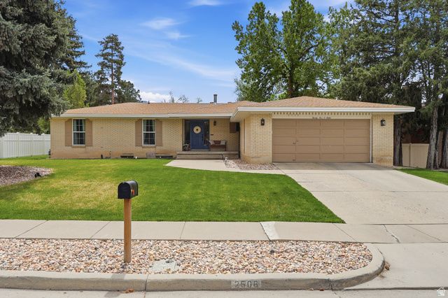2508 E ROBIDOUX RD, Sandy, UT 84093