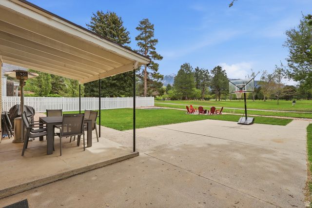 2508 E ROBIDOUX RD, Sandy, UT 84093