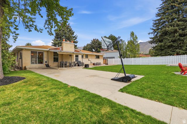 2508 E ROBIDOUX RD, Sandy, UT 84093