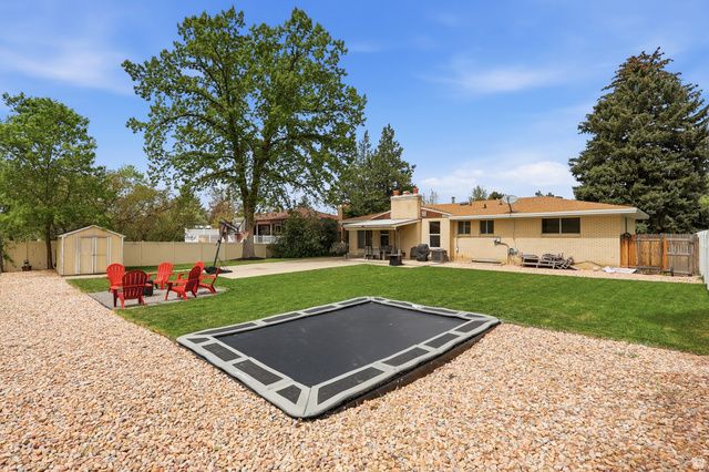 2508 E ROBIDOUX RD, Sandy, UT 84093