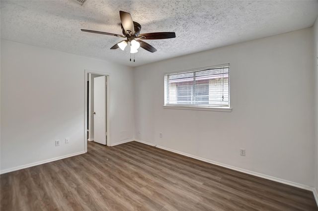 17119 Bougainvilla Lane, Friendswood, TX 77546