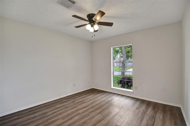 17119 Bougainvilla Lane, Friendswood, TX 77546