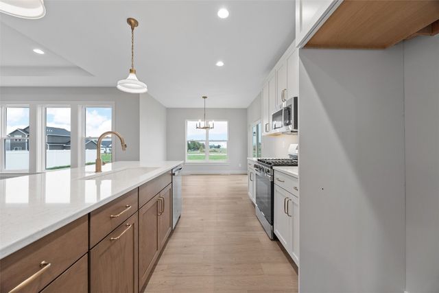 531 Davis Drive NE, Mt Vernon, IA 52314