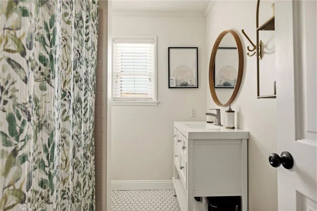 1201 Voltaire, Lake Arrowhead, CA 92352
