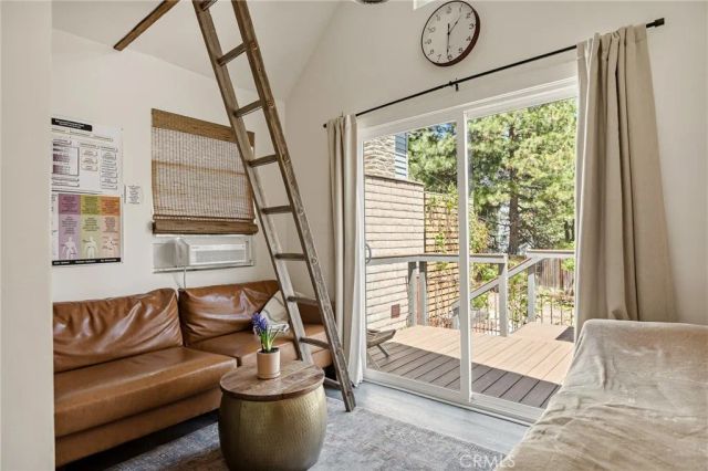 1201 Voltaire, Lake Arrowhead, CA 92352