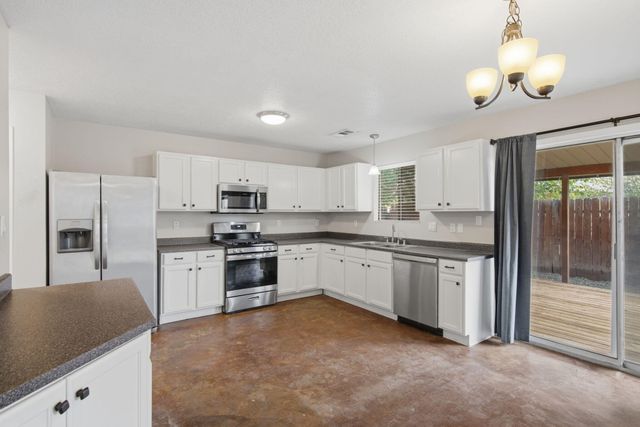 2223 Sea Foam Street NW, Albuquerque, NM 87120