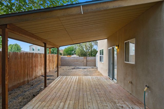 2223 Sea Foam Street NW, Albuquerque, NM 87120