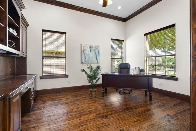 3225 Clubview Drive, Denton, TX 76226