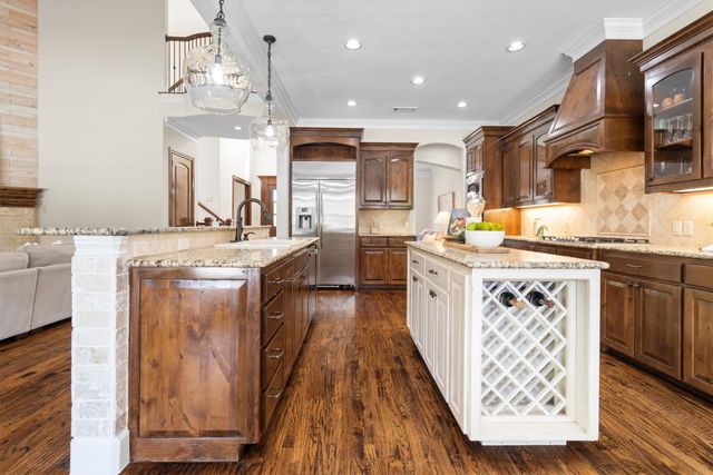 3225 Clubview Drive, Denton, TX 76226