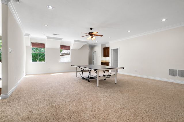 3225 Clubview Drive, Denton, TX 76226