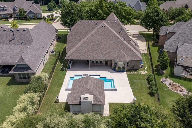 3225 Clubview Drive, Denton, TX 76226