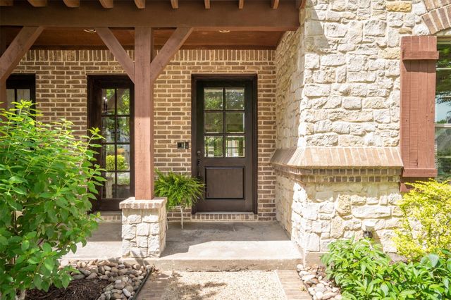 3225 Clubview Drive, Denton, TX 76226