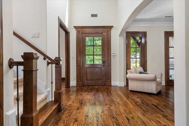 3225 Clubview Drive, Denton, TX 76226