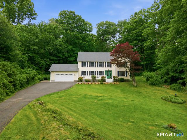 76 Pocahontas Road, Redding, CT 06896