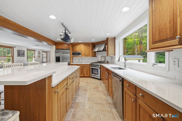 76 Pocahontas Road, Redding, CT 06896