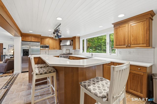 76 Pocahontas Road, Redding, CT 06896