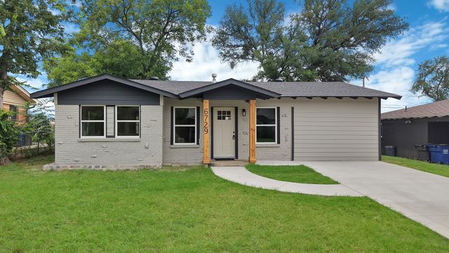 6729 Wallis Road, Lake Worth, TX 76135
