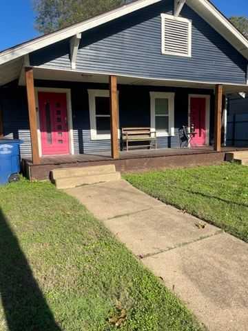 402 Graham Avenue, Dallas, TX 75223