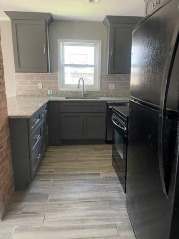 402 Graham Avenue, Dallas, TX 75223