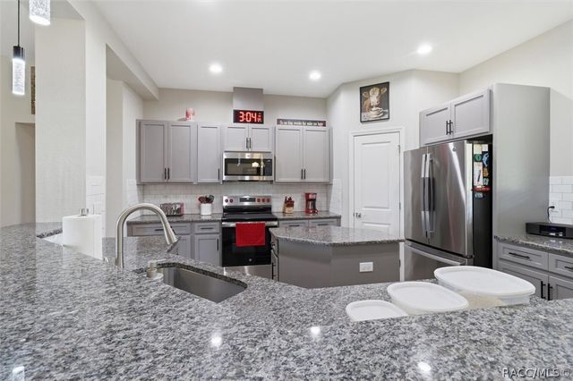 6147 W Settler Drive, Beverly Hills, FL 34465