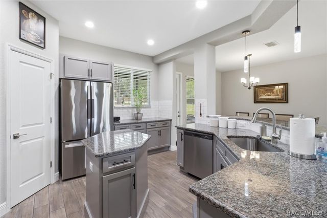 6147 W Settler Drive, Beverly Hills, FL 34465