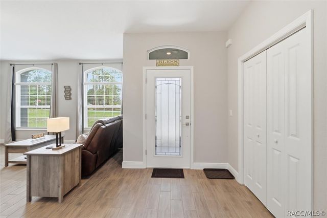 6147 W Settler Drive, Beverly Hills, FL 34465