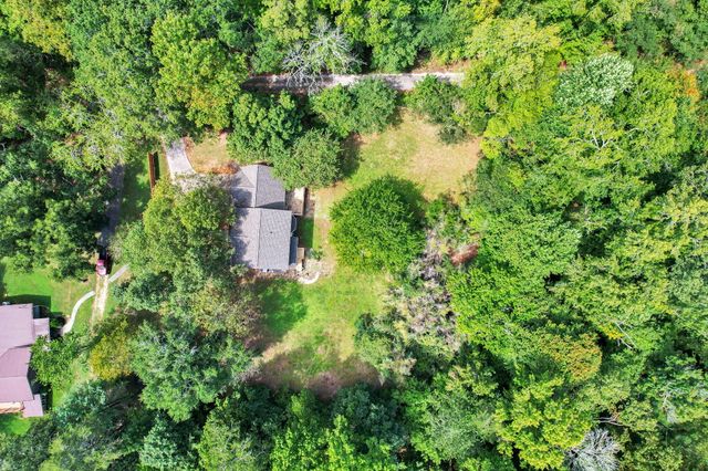 1012 Cave Springs Road, Hixson, TN 37343
