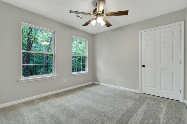 1012 Cave Springs Road, Hixson, TN 37343