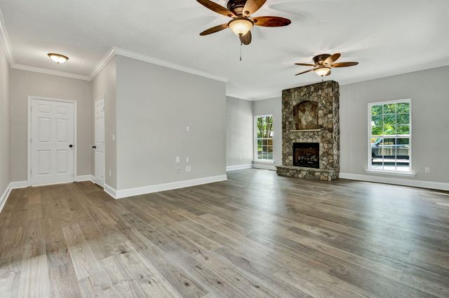 1012 Cave Springs Road, Hixson, TN 37343