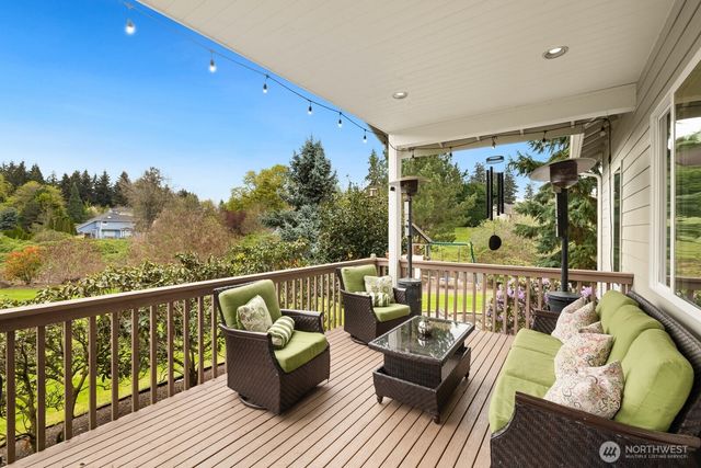 21617 26th Street E, Lake Tapps, WA 98391