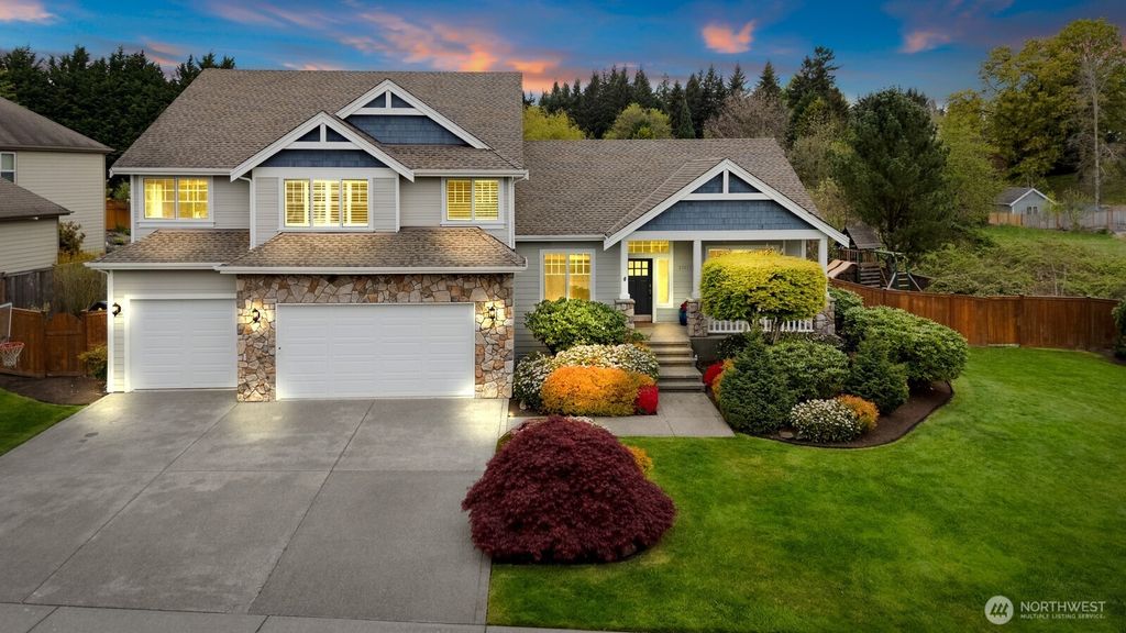 21617 26th Street E, Lake Tapps, WA 98391