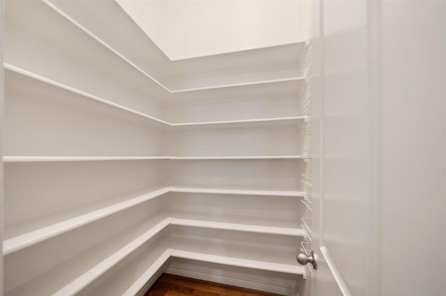 1716 Dart Street, Houston, TX 77007