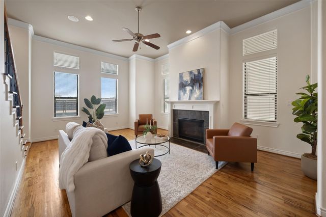 1716 Dart Street, Houston, TX 77007