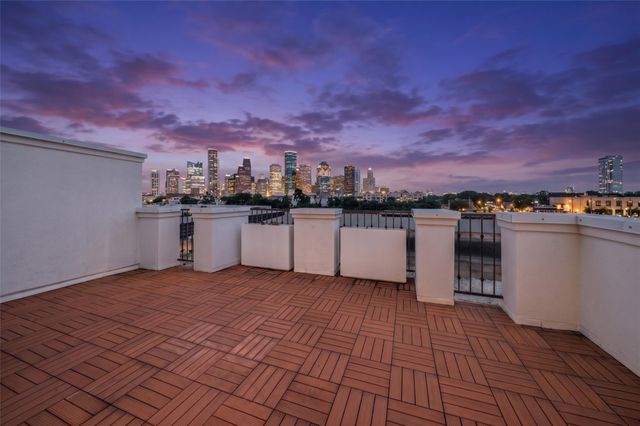 1716 Dart Street, Houston, TX 77007
