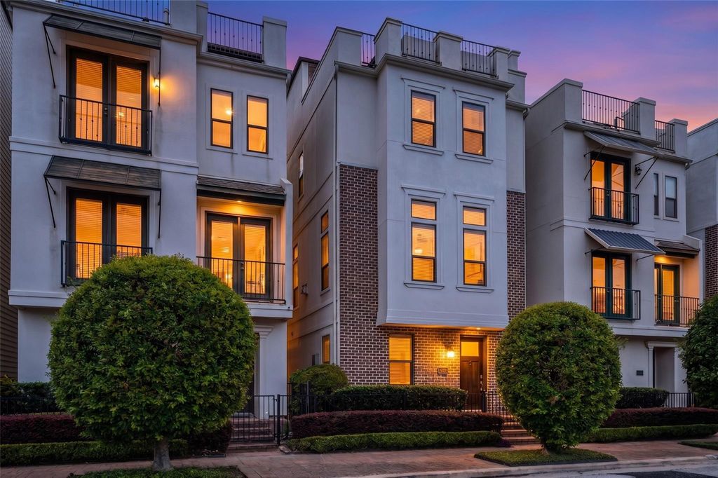 1716 Dart Street, Houston, TX 77007