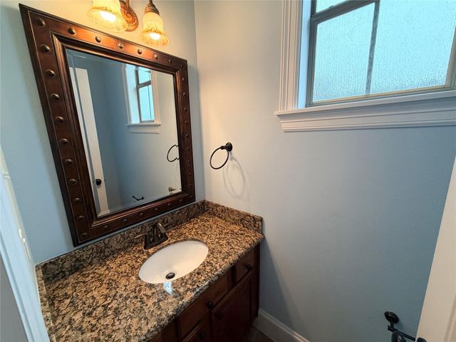 1007 Kern Street, Houston, TX 77009